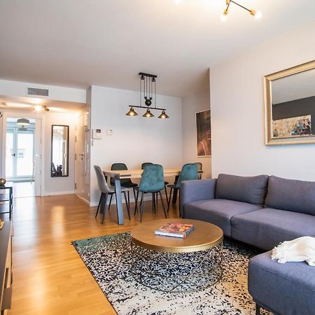 Tendency Apartments Forum Sant Adria de Besos Luaran gambar